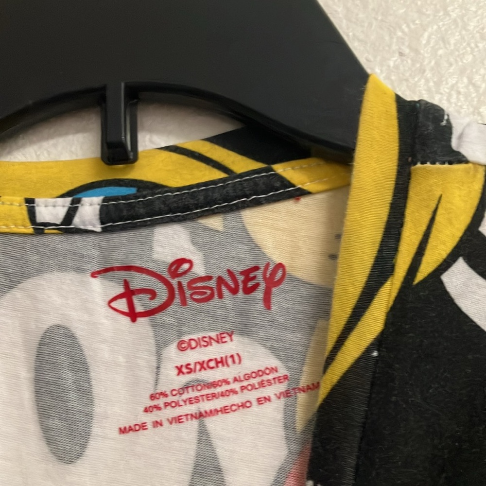 FINAL MARKDOWN Junior Disney tee xs - Picture 3 of 3
